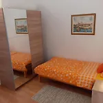 Apartamento Lora *