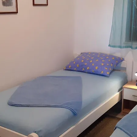 Lora Apartment